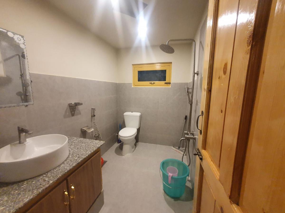 Sehrish Guest House Скарду Экстерьер фото