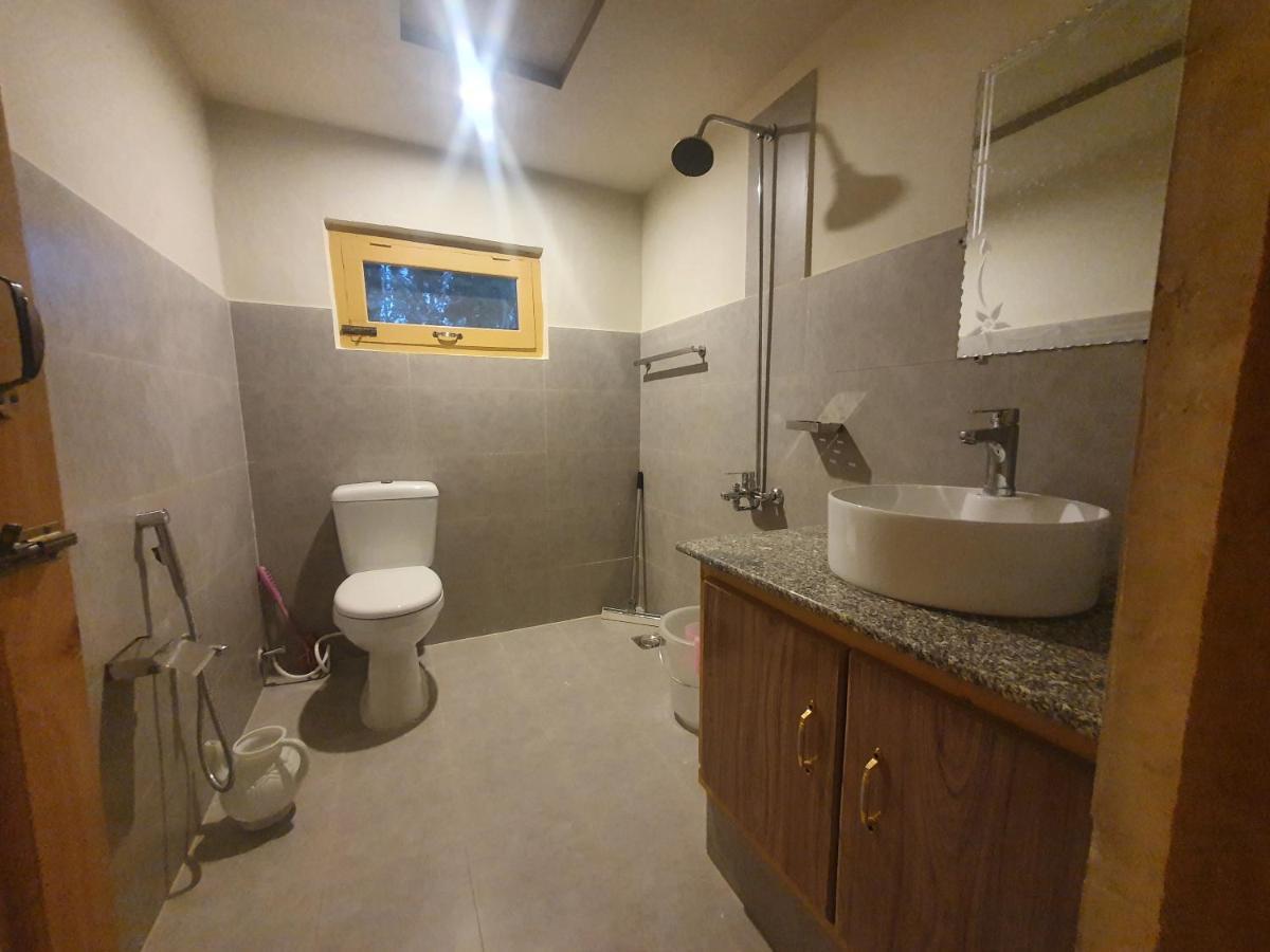 Sehrish Guest House Скарду Экстерьер фото