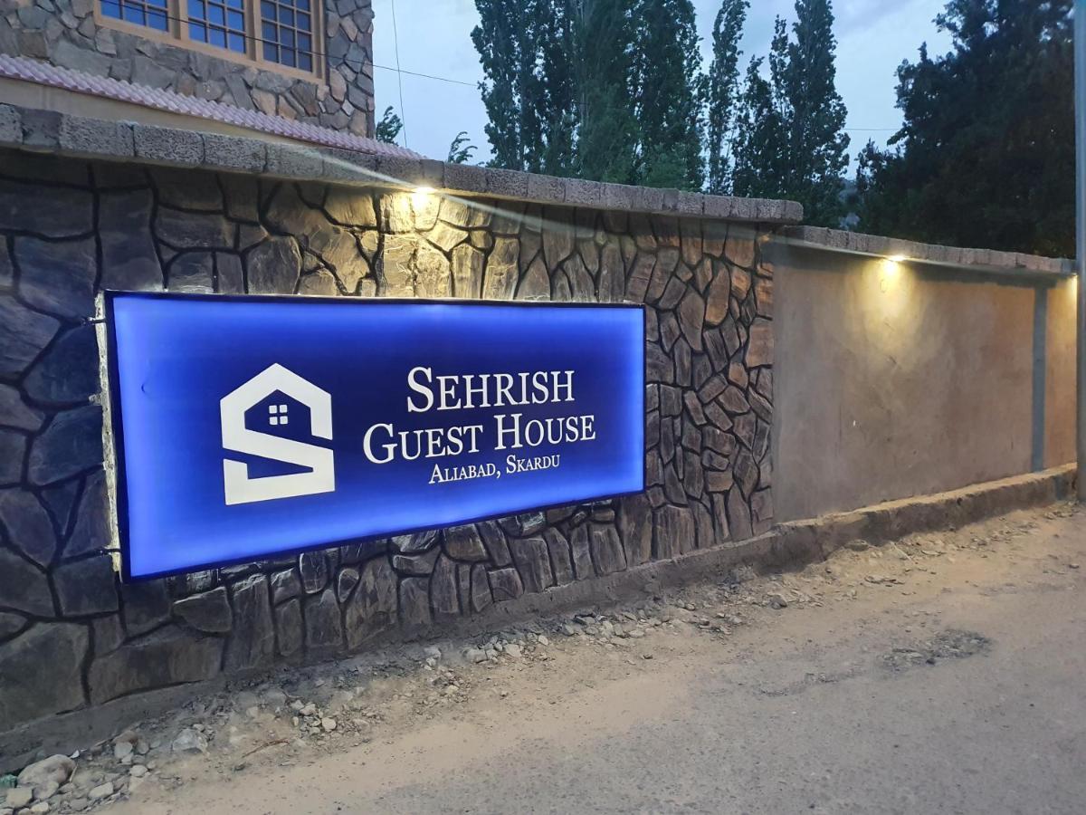 Sehrish Guest House Скарду Экстерьер фото